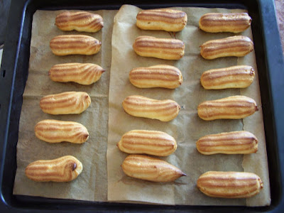 eclairs after baking