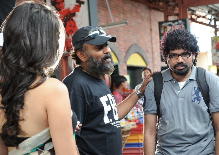 Mankatha Shooting Spot Stills show stills