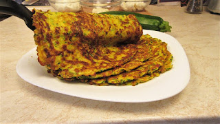 Palačinke od tikvica s nadjevom od sira i vrhnja / Zucchini pancakes stuffed with cheese and cream