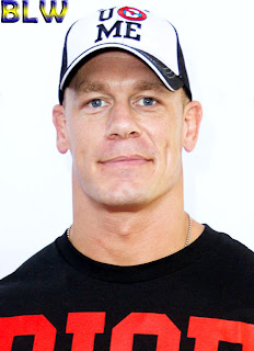 John Cena está com intoxicação alimenta