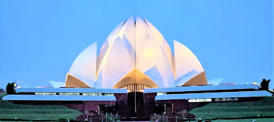 Lotus Temple कमल मंदिर at delhiblogs.com