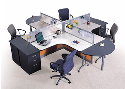 Không gian văn phòng thêm chuyên nghiệp với bàn làm việc có vách ngăn