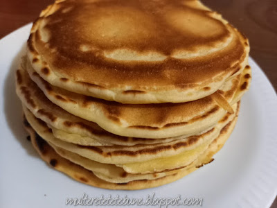 Pancakes  cu miere