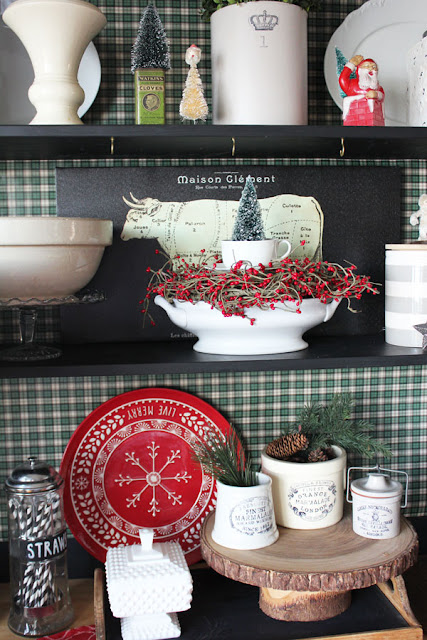 Christmas Hutch Decorating And Some Fun Projects From Itsy Bits And Pieces Blog
