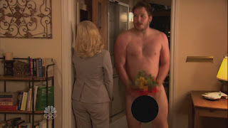 Chris Pratt Shirtless on Parks and Recreation s2e06