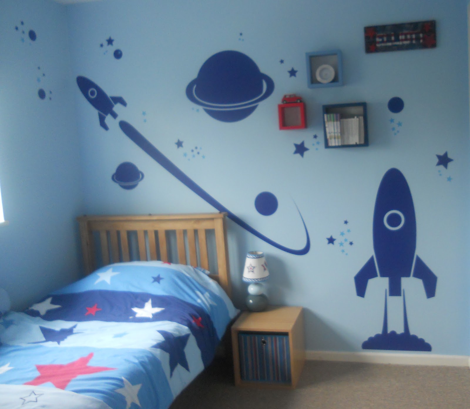 Making It As Mum: Making it home.... Boys space bedroom on a ... - 