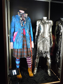 Mad Hatter and Alice in Wonderland battle costumes