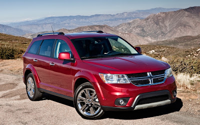 2013 Dodge Journey front three quarter