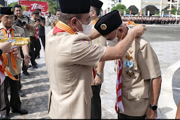 Bupati Asahan Terima Penghargaan Lencana Melati