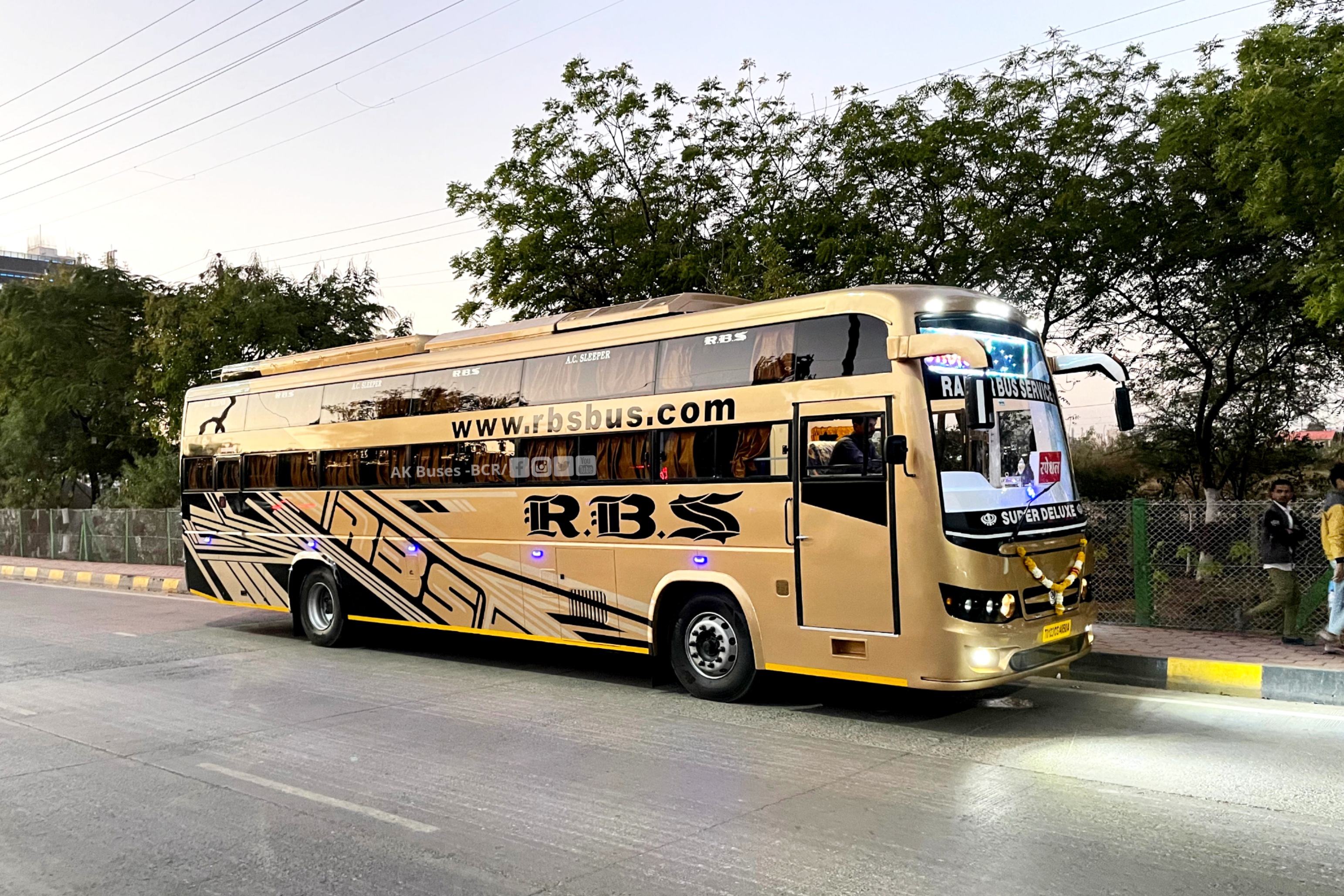 raipur bus service ac sleeper bus