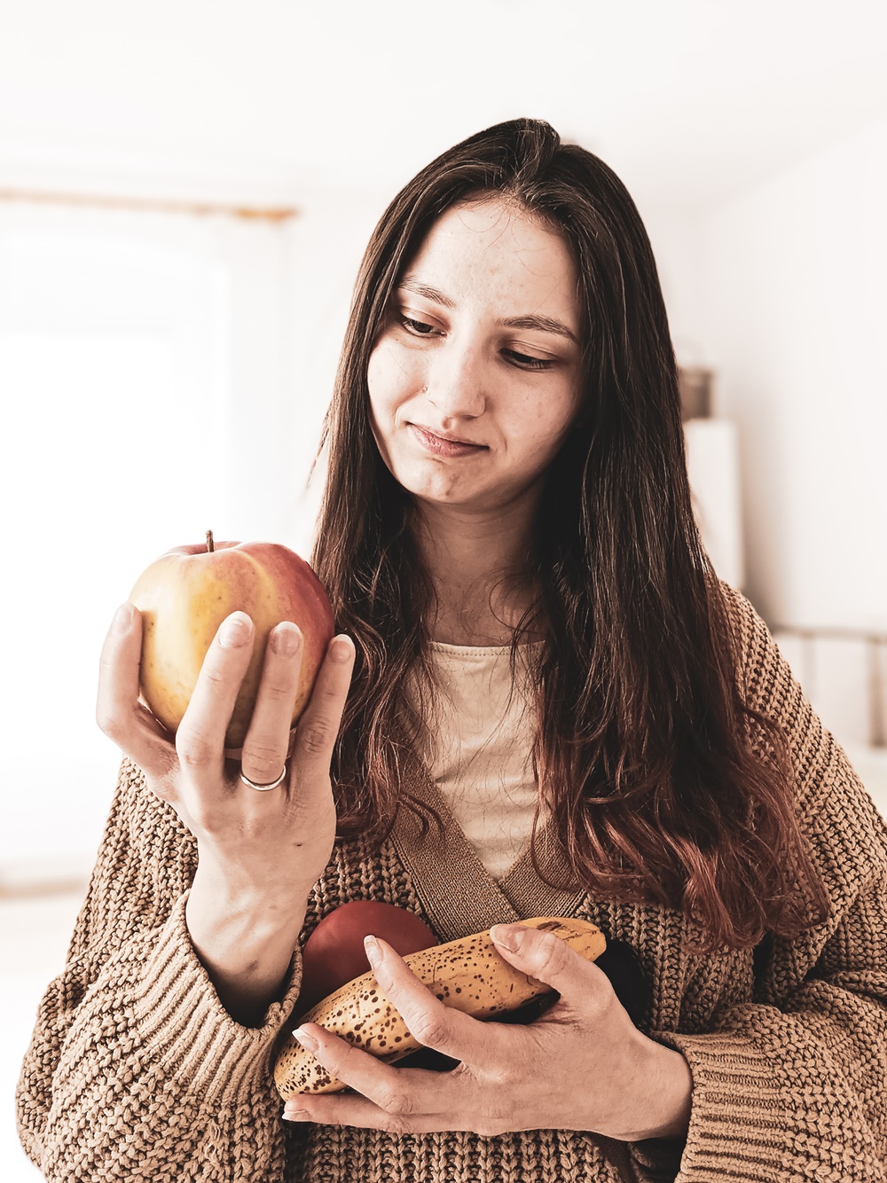 Dieta przy endometriozie - jedz dużo warzyw i owoców.