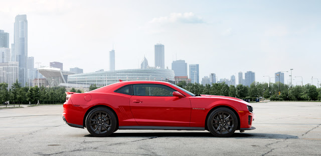 2013 Chevrolet Camaro ZL1 Review & Images