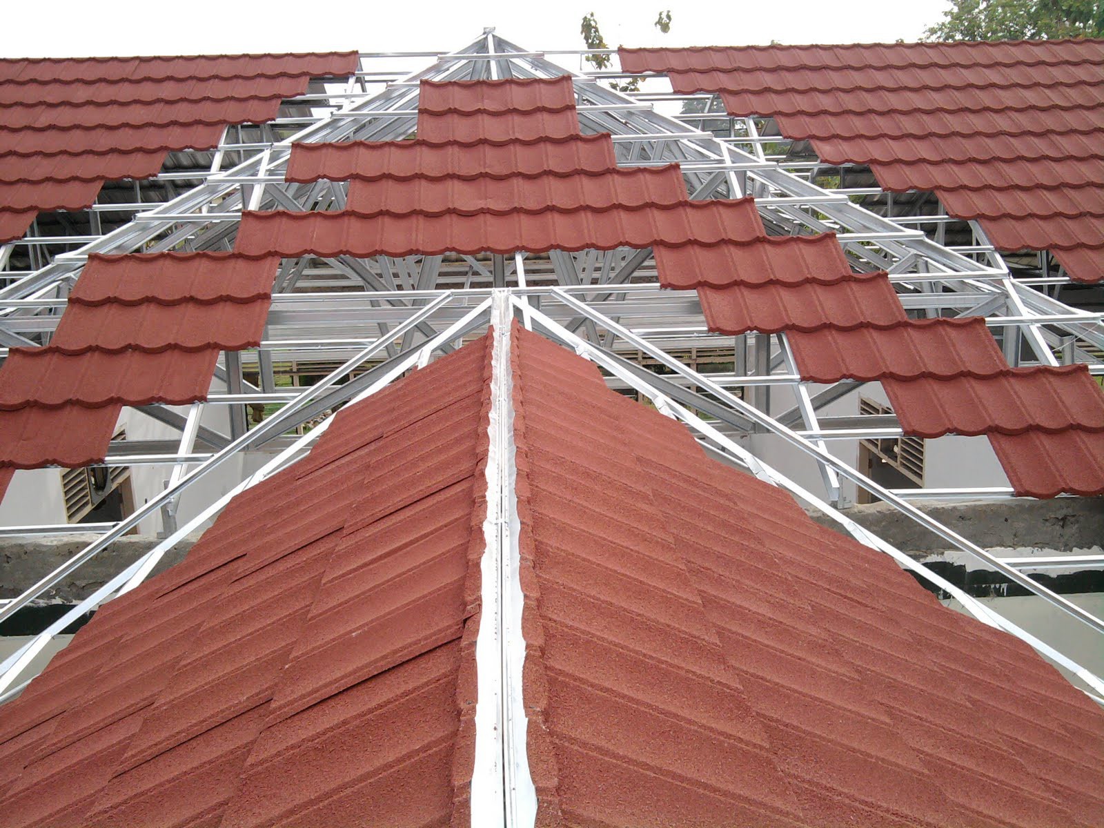 Memasang 1 m2 atap genteng  metal  Multiroof METRO 