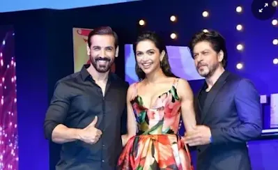 Shah Rukh Khan and Deepika Padukone arrive in absolute style for Pathaan press conference