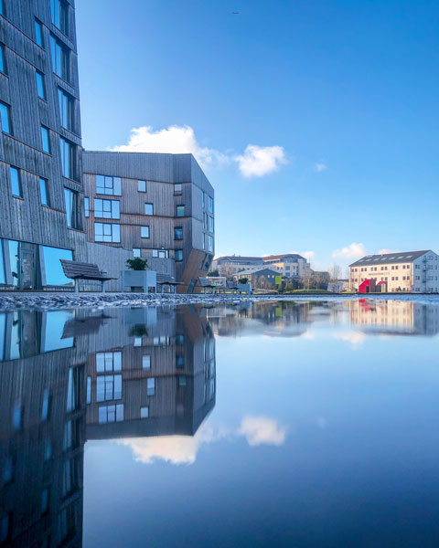 iphone x photography reflection sea harbour stavanger norway photo 