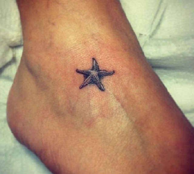 40 ideias incríveis de tatuagens de estrela do mar para mulheres