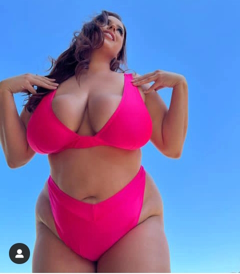 Pamela Alexandra Shows Off Her Chubby Figure In A Pink Bikinis As She Poses