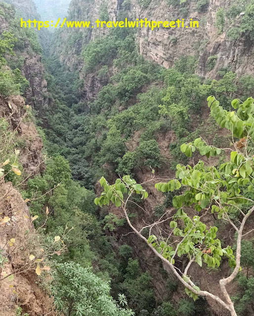 Handi Kho Pachmarhi, Madhya Pradesh -  हांडी खो, पचमढ़ी