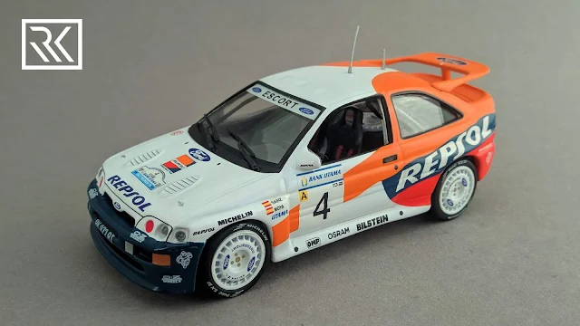 Zdjęcie modelu IXO dla Carlos Sainz Collection, Ford Escort RS Cosworth, Rajd Indonezji 1996: Carlos Sainz / Luis Moya