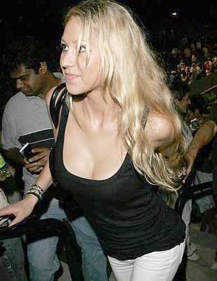 enrique iglesias and anna kournikova photos. anna kournikova enrique.