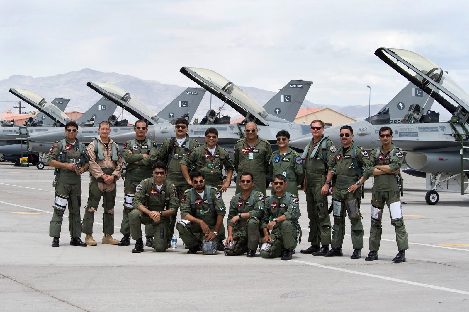 Pakistan Dresses Tour de` PAK: Pakistan Air Force