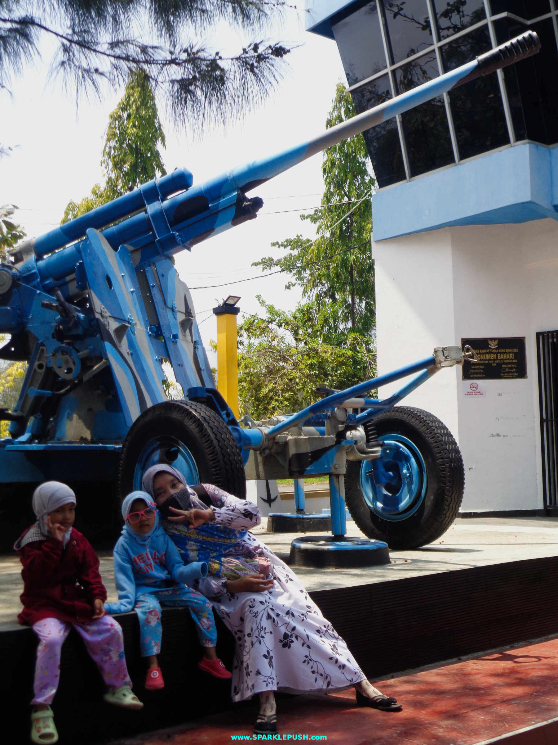 Monumen Bahari - Pantai Alam Indah Tegal