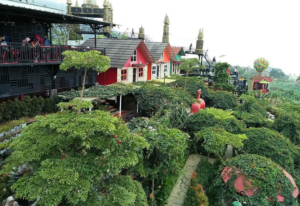 Pondok Pinus Palutungan Kuningan