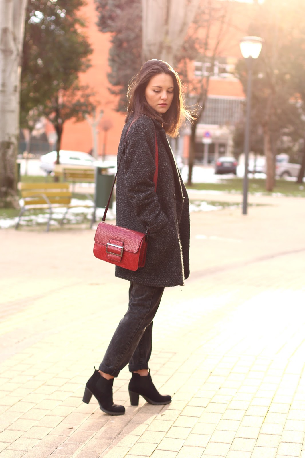 Miss Waters mom jeans street style blogger Pamplona