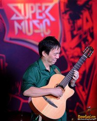 https://tatangtrik-asoy.blogspot.com/2018/03/gitar-fingerstyle-adalah-teknik-bermain.html