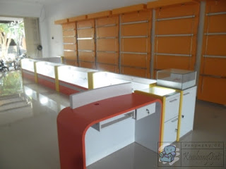 Konsultan Display Untuk Toko + Furniture Semarang ( Etalase Display )