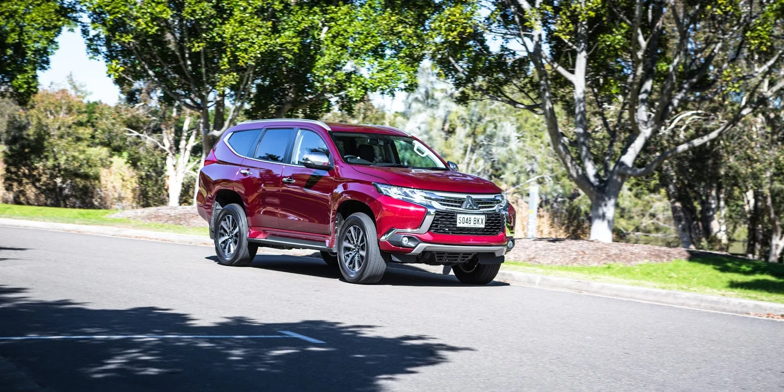 2016 Mitsubishi Pajero Sport GLS