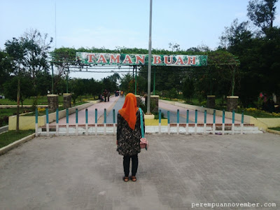 taman buah 