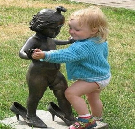 cute-naughty-kids-in-action-17