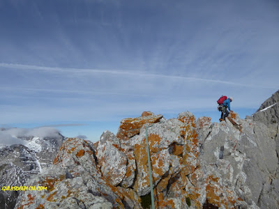 Guias de picos de Europa , Fernando Calvo Guia de alta montña UIAGM crestas alpinas y escaladas