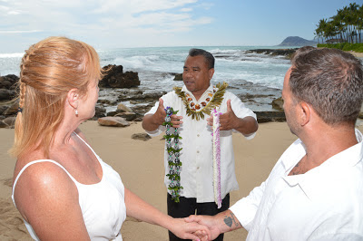 Hawaii Wedding Minister