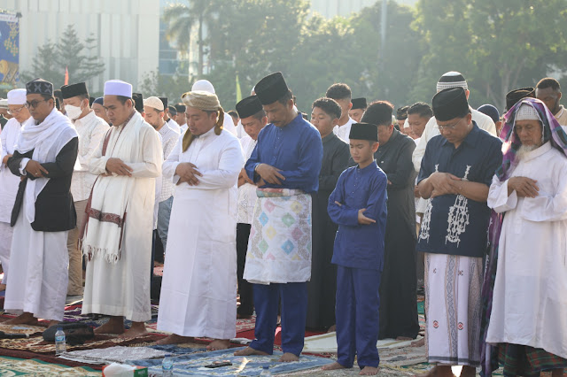 Rayakan Idul Fitri 2023, Muhammad Rudi Apresiasi Kerukunan Masyarakat Demi Wujudkan Batam Kota Madani