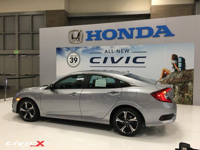 Honda Civic thế hệ mới ra mắt tại Mỹ giá từ 18.640 USD