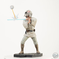 Gentle Giant Star Wars A New Hope Luke Skywalker (Training) Milestones 6th Scale Statue 01(1)