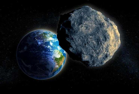 Sebuah Asteroid Mendekati Bumi