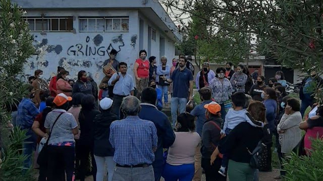 “La mejor solución es que los manteros se queden en el Barrio Savio”