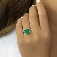 emeraldengagementring