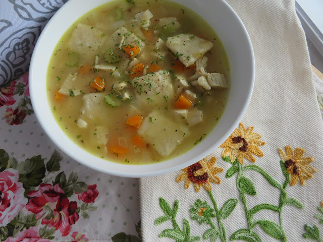 Quick & Easy Chicken & Dumplings