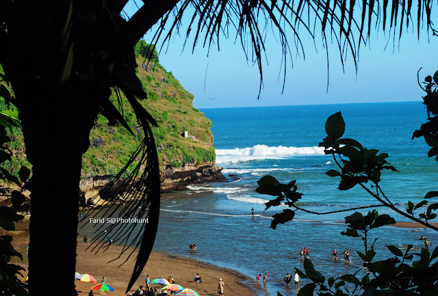 pantai baron, pantai yogyakarta, gunung kidul, pantai