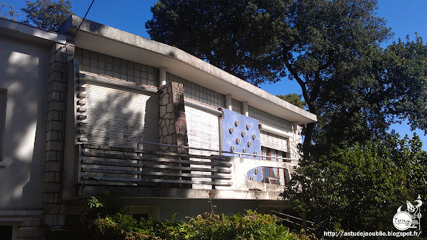 Royan - Villa mitoyenne  Architecte: R. Barre  Construction: 1957 