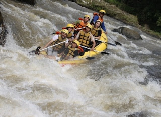 Arung Jeram Cisadane