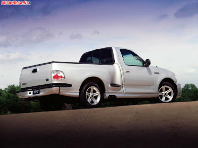 2004 Ford F-150 SVT Lightning