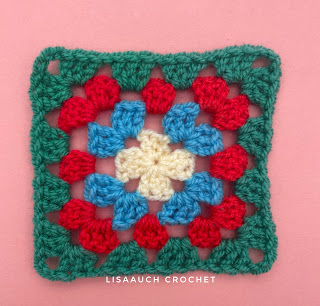 How to crochet a granny Square - Granny Square Bag pattern free