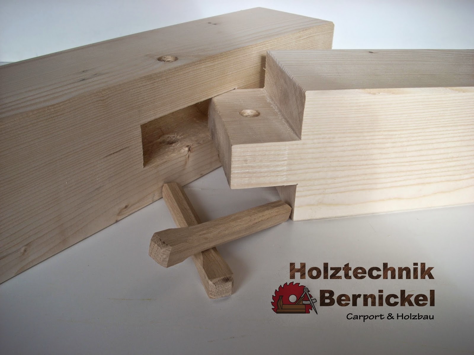 Holztechnik Bernickel Carport & Holzbau Holz Satteldach
