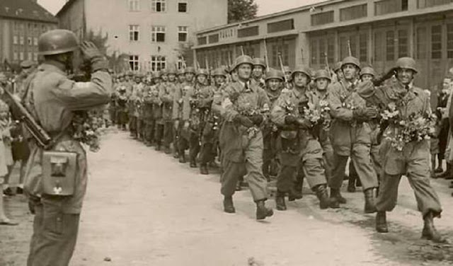 Fallschirmjäger II./Fallsch.Sturm- regiment parade in Goslar, Crete, 12 July 1941 worldwartwo.filminspector.com