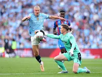Why Dean Henderson wasn't sent off for deliberate handball in FA Cup final